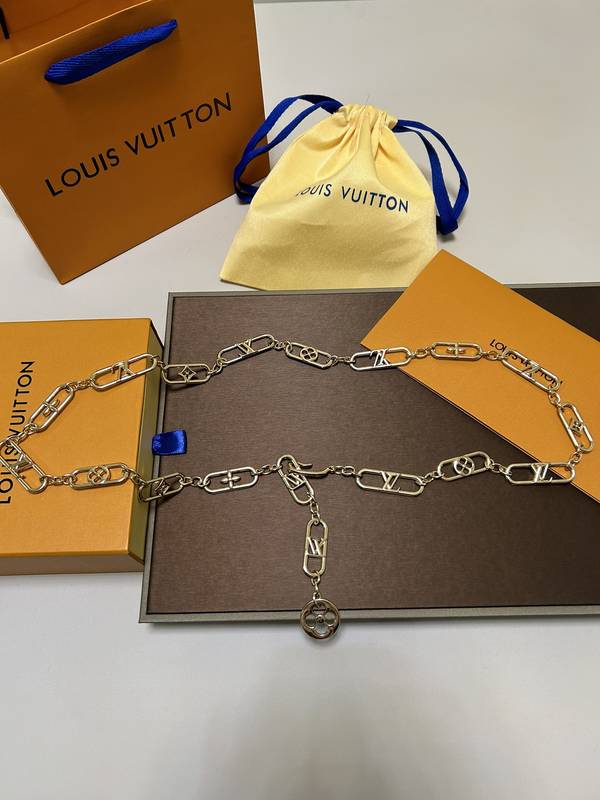 Louis Vuitton Belt LVB00376